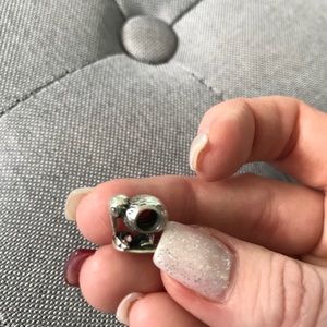 Pandora bead